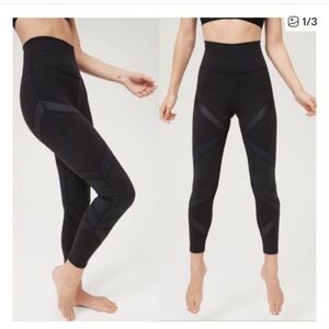 NWT Aerie The Hugger High-Rise Leggings - Black